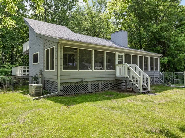 1875 S Graham Rd, Saginaw, MI 48609