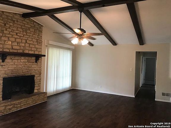 4th image of 7721 Village Oak Dr