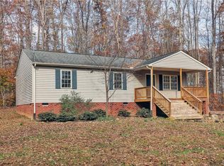 395 Pinegrove Rd, Cumberland, VA 23040