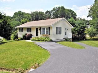 155 Thelma Ln, Christiansburg, VA 24073