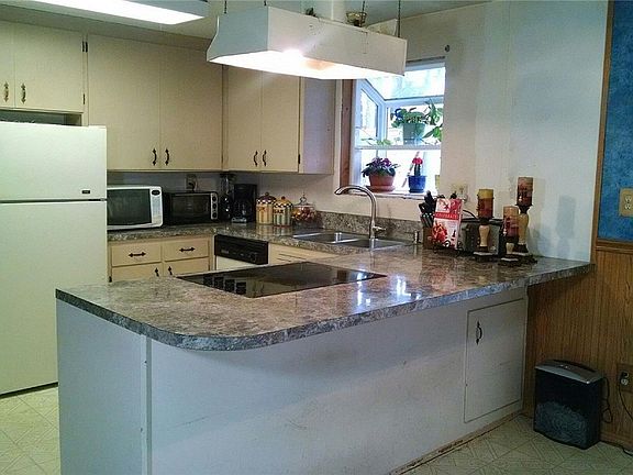 5th image of 26007 175th Ave SE