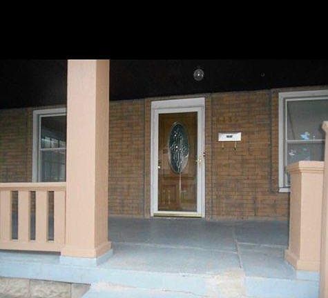 2nd image of 4135 Boulevard Pl