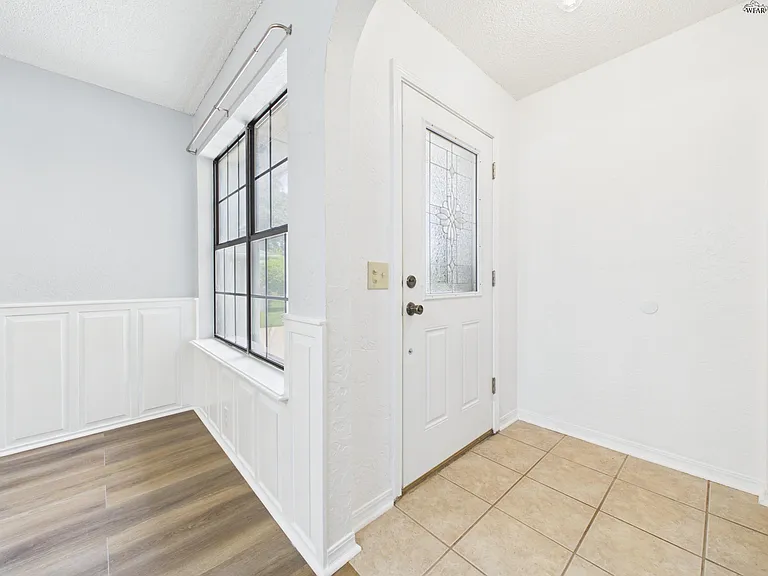 4844 Matterhorn Dr — Photo 5