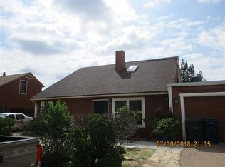 1061 Village Way, Santa Fe, NM 87507