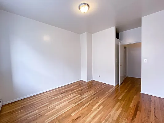 Rented by City Connections Realty | media 17