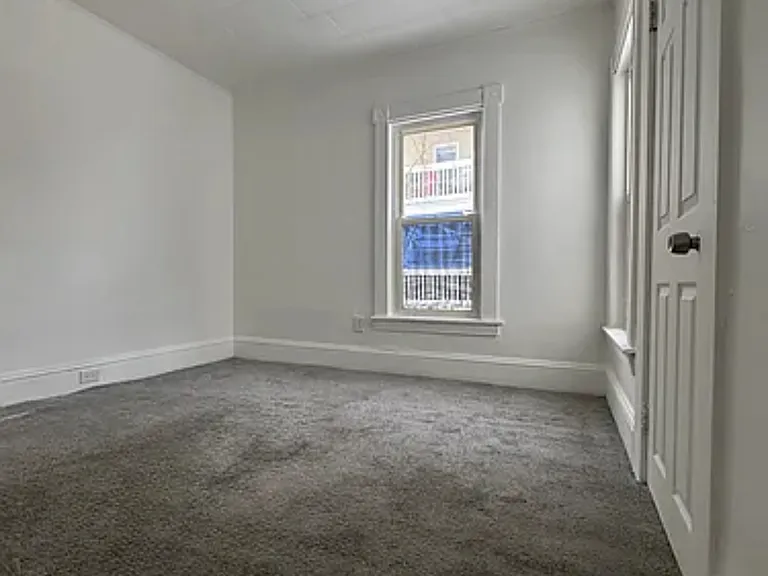 28 Notre Dame Ave #1 — Photo 29