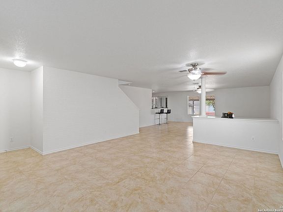 5th image of 501 Gatewood Briar