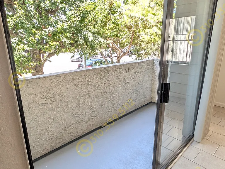 10742 Lawler St #3 — Photo 23