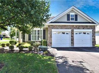 2164 Alexander Dr, Macungie, PA 18062