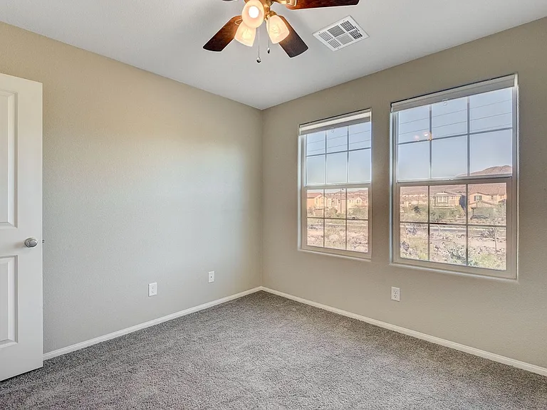 2806 Alenga St — Photo 28