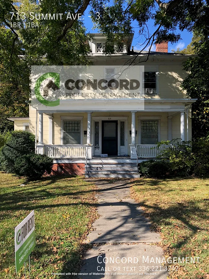 713 Summit Avenue - 3/Concordmgmt. Be aware of scams — Photo 1