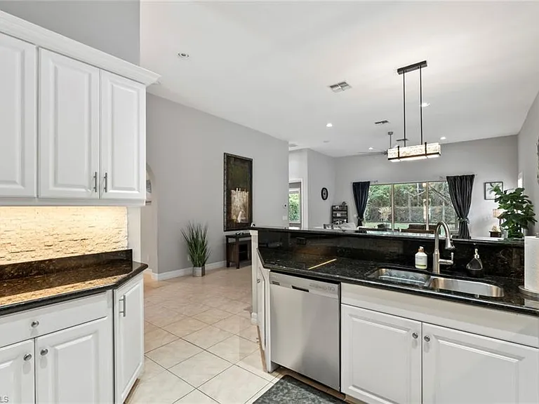6051 Shallows Way — Photo 20