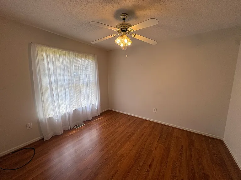10 Fortson Way — Photo 6