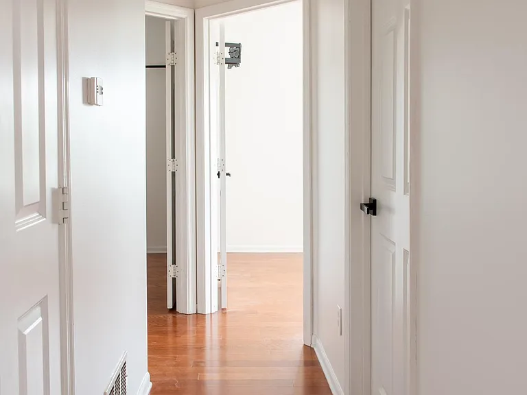 Downstairs hallway to bedrooms/bathroom