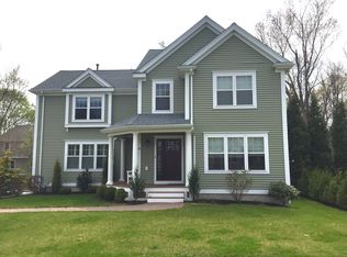 10 Leblanc Ln, Waltham, MA 02452