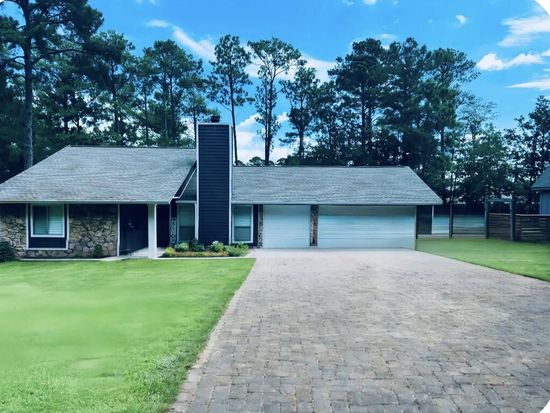 1239 Lakeshore Dr, Brookeland, TX 75931