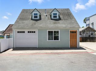 24 3rd St, Hermosa Beach, CA 90254