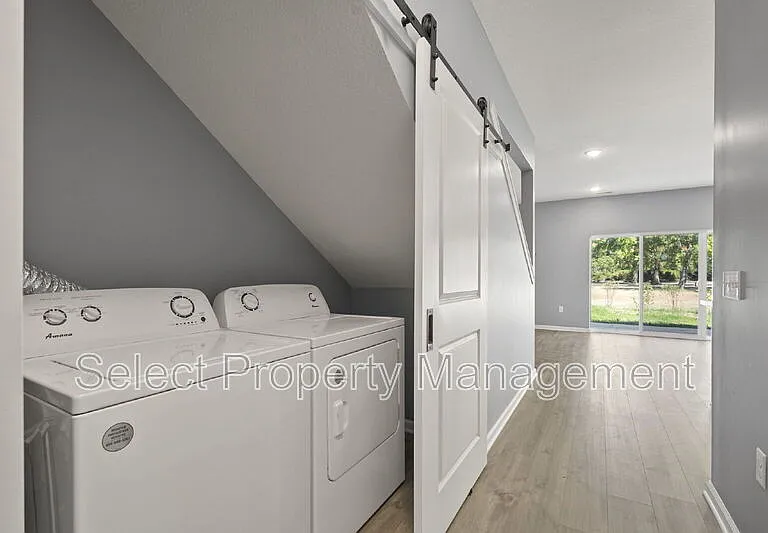 7103 Homestead Rd — Photo 8