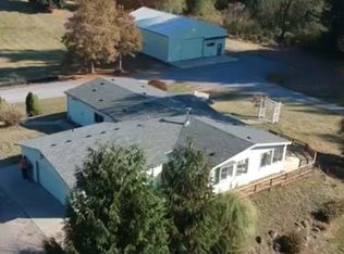 17385 S Archaic Ct, Oregon City, OR 97045