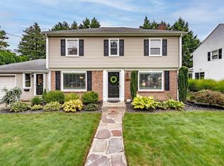 145 Emerson St, Springfield, MA 01118