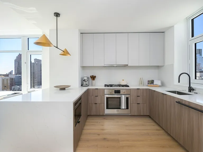 356 E 78th St #6B — Photo 35