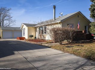 1614 E 22nd St, Des Moines, IA 50317