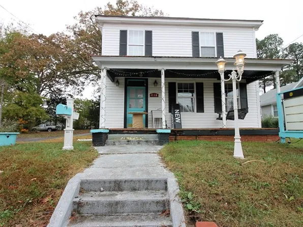 418 E Atlantic St, South Hill, VA 23970