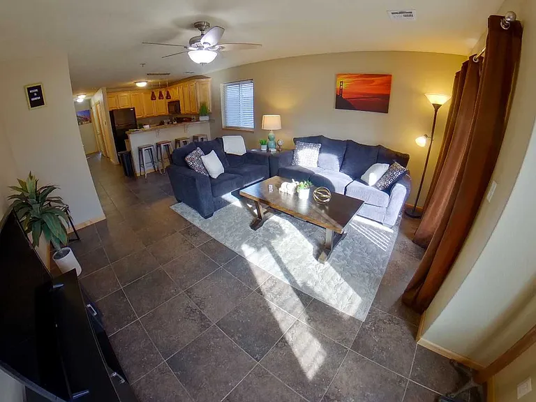 916 Bluemont Ave — Photo 7