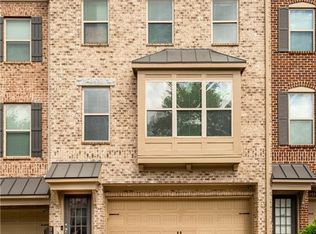 275 Blue Pointe Ct, Suwanee, GA 30024