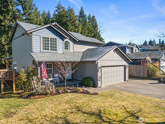4th image of 20629 193rd Avenue E