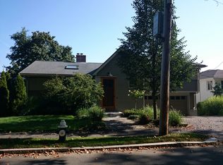 155 Shaw Rd, Brookline, MA 02467