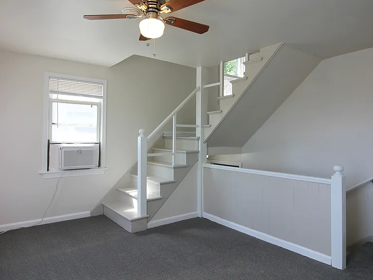 3719 Kemper Rd — Photo 7