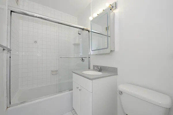 Rented by Corcoran | media 8