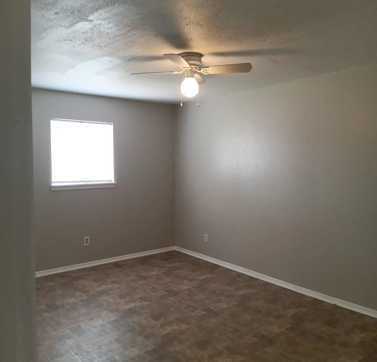2 bed, 725 sqft, $775 — Photo 4