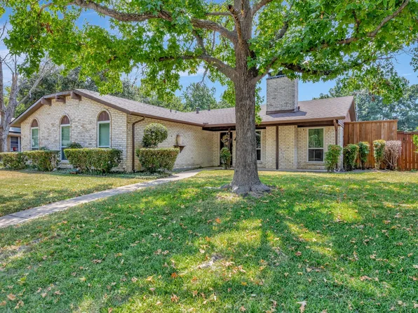 614 Kingsbridge Dr, Garland, TX 75040