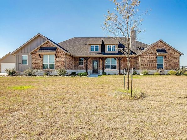 Godley TX Single Family Homes For Sale - 191 Homes | Zillow