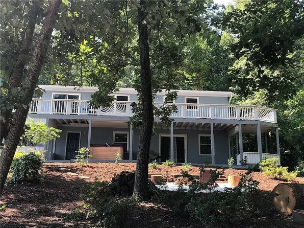 921 Ann Dr, Seneca, SC 29678