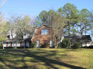 100 Woodhaven Dr, Natchez, MS 39120