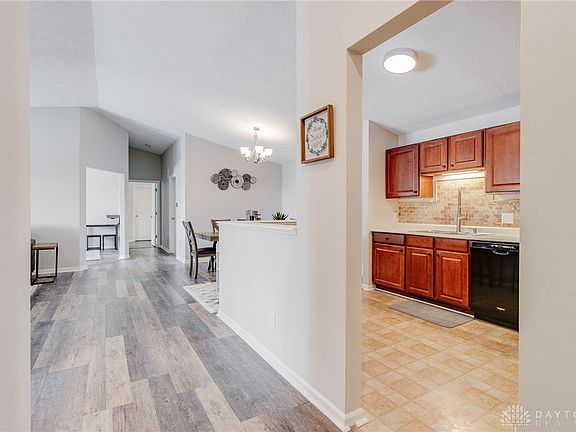 3rd image of 1740 Piper Ln APT 208