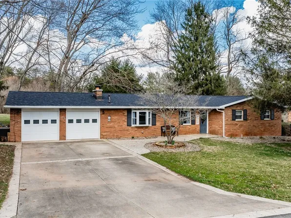 108 Howard St, Marietta, OH 45750