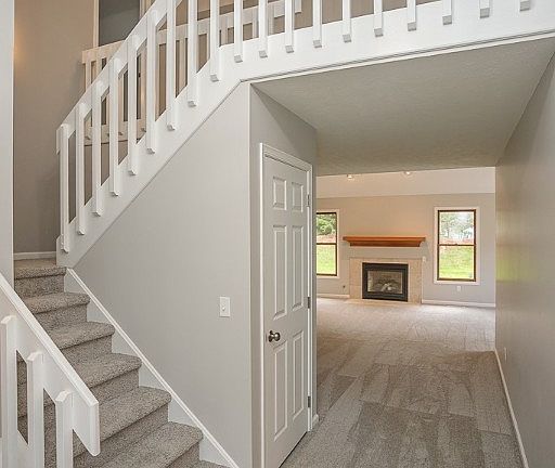 3rd image of 15377 Highland Park