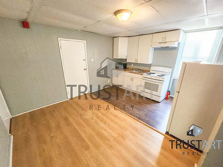 1347 Sellers St #1F — Photo 10
