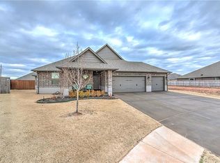 15812 Cabo Ct, Edmond, OK 73013