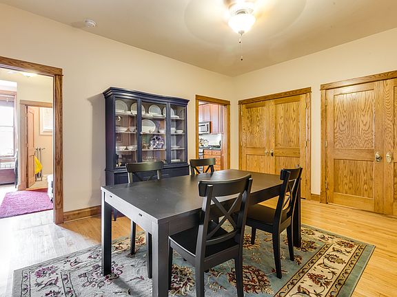 3rd image of 4742 N Magnolia Ave APT 1S