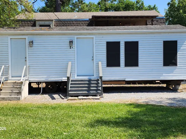 1131 Bancroft Rd #2B, Orange, TX 77632