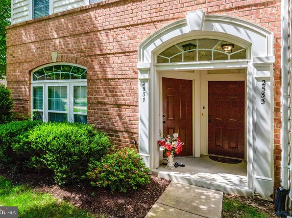 2535 Eastbourne Dr, Woodbridge, VA 22191