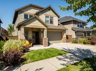 21352 NE Evelyn Pl, Bend, OR 97701