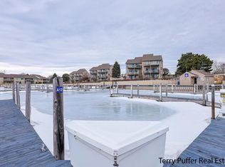 3545 Marina View Poin #A12, Muskegon, MI 49441