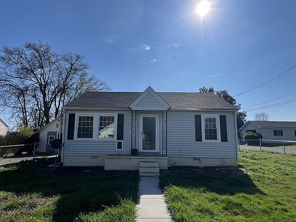 2nd image of 1207 Walker St