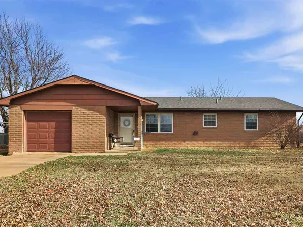 3105 El Camino St, Ponca City, OK 74604